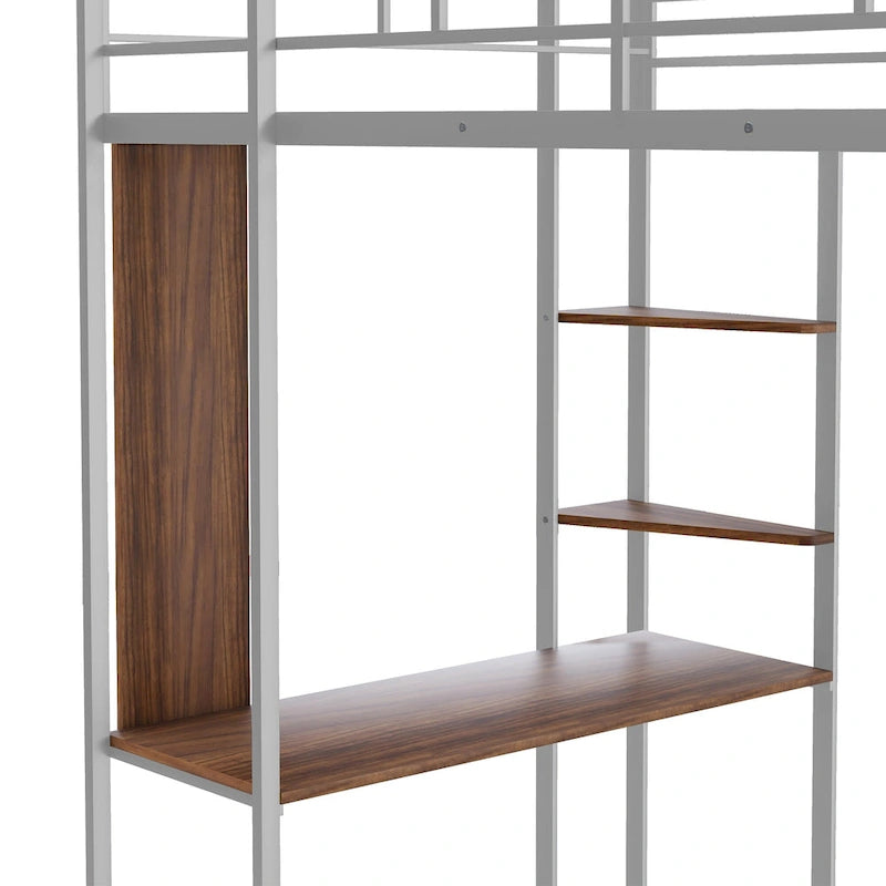Lit mezzanine simple en métal avec bureau en MDF, étagère d'angle à 2 niveaux, deux échelles et des garde-corps verticaux sur toute la longueur