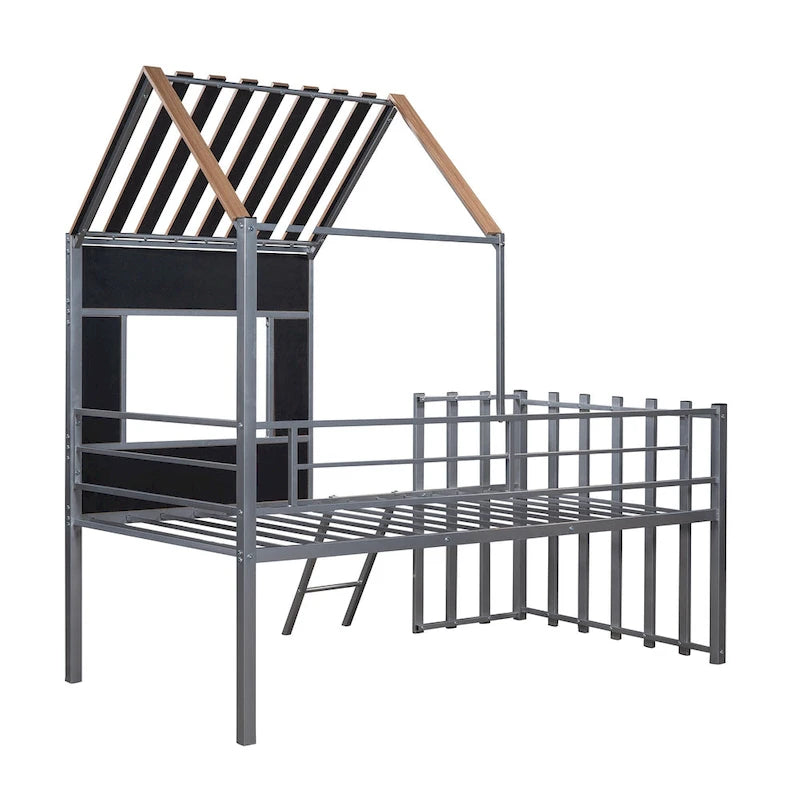 Lit mezzanine maison en métal gris de taille double avec toit en bois, fenêtre et barrière de sécurité