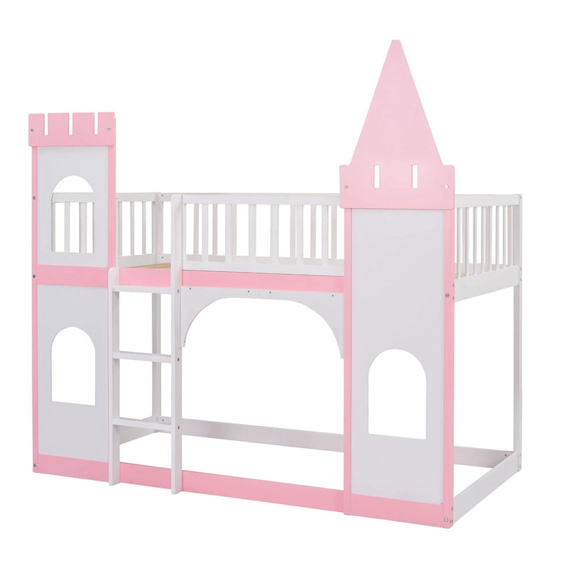 Lit superposé château double en pin massif rose avec tours, fenêtres cintrées et échelle