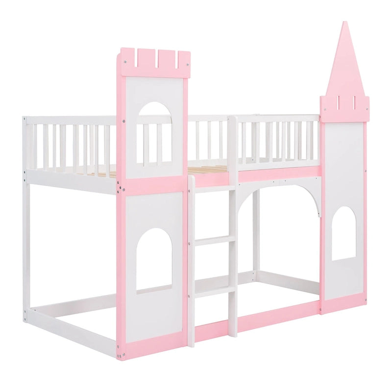 Lit superposé château double en pin massif rose avec tours, fenêtres cintrées et échelle